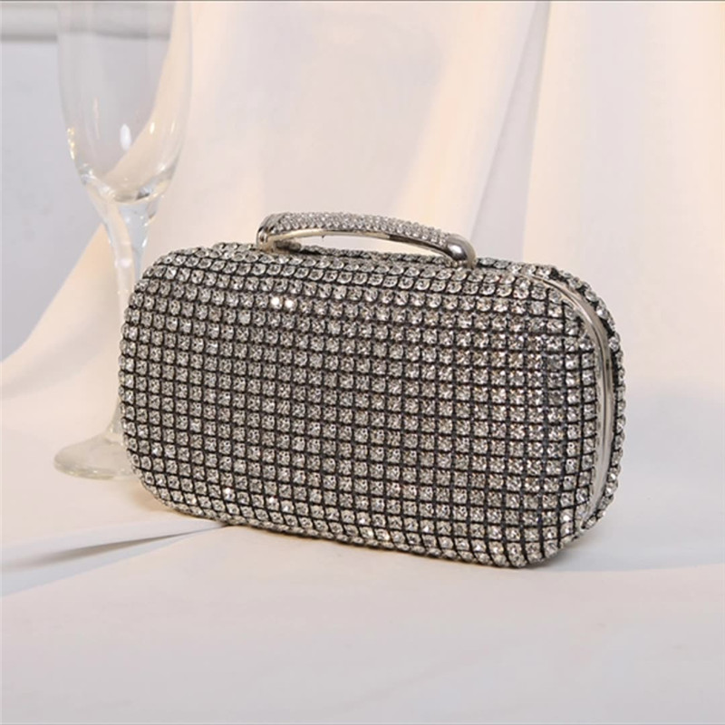 Women Bags Golden - حقائب سهرة فاخرة من الكريستال والفضة