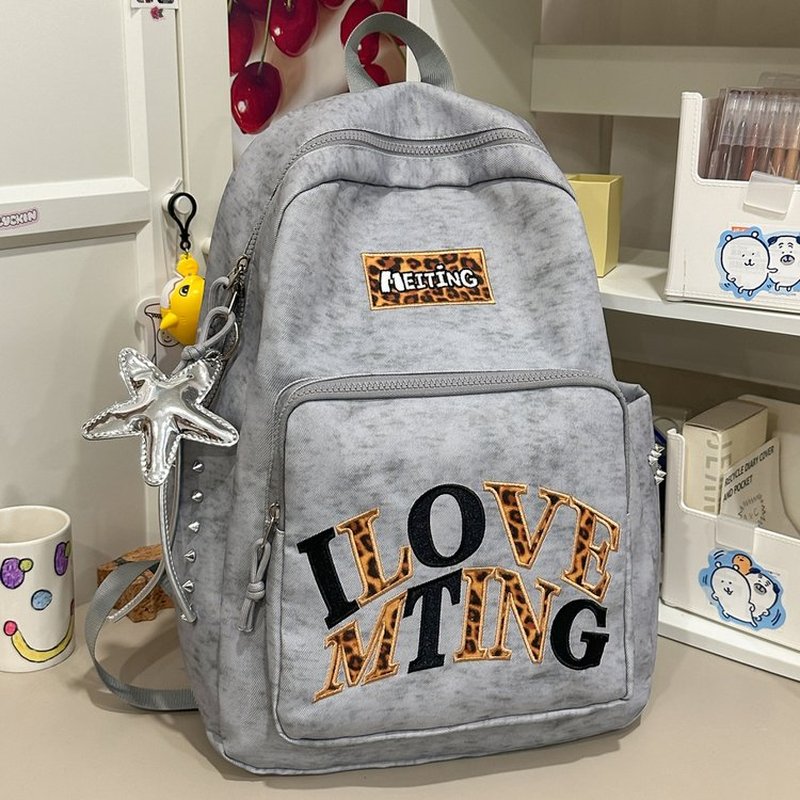 حقيبة ظهر رمادية للنساء بتصميم - مراجعة Women Bags Grey وسعره