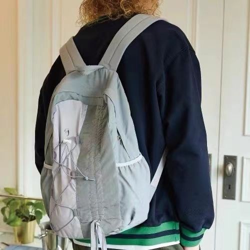 حقيبة ظهر من النايلون المرقعة  - مراجعة Women Bags Grey وسعره